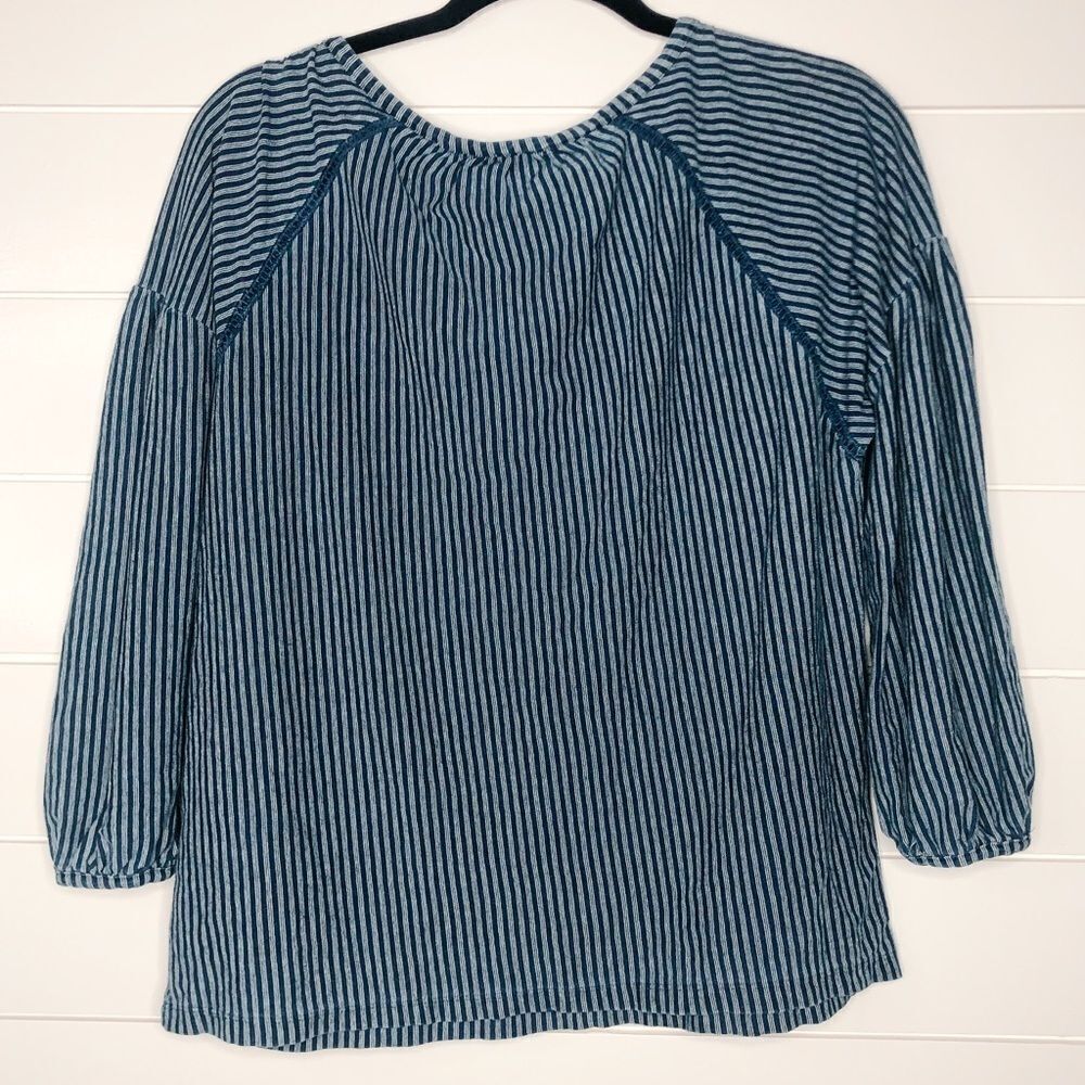 Universal Thread Striped Blouse - Picture 3 of 9
